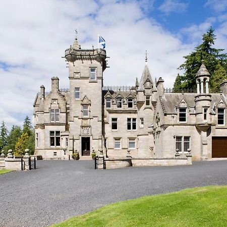 Kinnettles Castle Forfar Szoba fotó